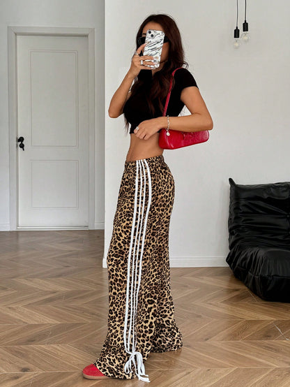 WildStripe™ – Pantalones Leopard Print con Lazo Lateral