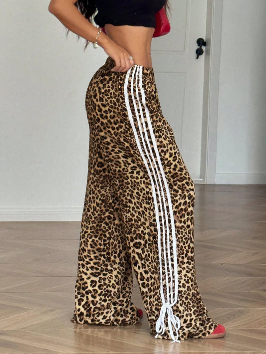 WildStripe™ – Pantalones Leopard Print con Lazo Lateral